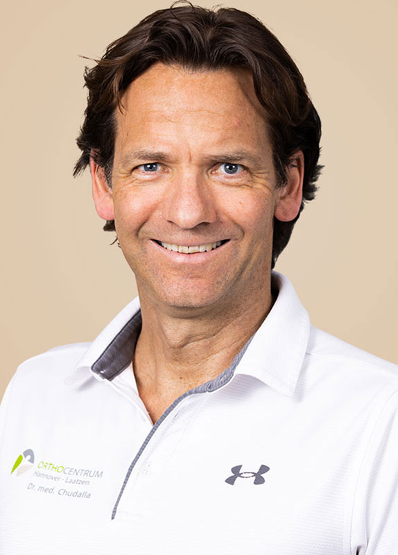 Dr. med. Robin Chudalla | Facharzt für Orthopädie und Unfallchirurgie, Chirotherapie / Manuelle Medizin, Sportmedizin, Kinderorthopädie, FDM Dr. med. Robin Chudalla | Facharzt für Orthopädie und Unfallchirurgie, Chirotherapie / Manuelle Medizin, Sportmedizin, Kinderorthopädie, FDM